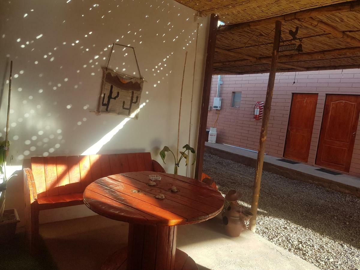 Hostal Nuevo Sol Y Viento Vandrarhem San Pedro de Atacama Exteriör bild